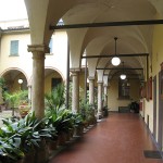 Bologna Laura Bassi cortile